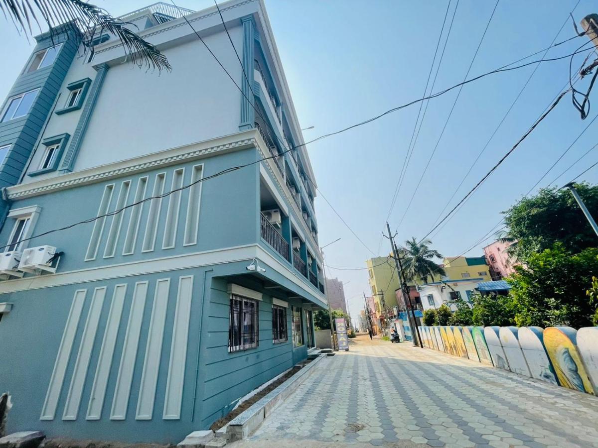 Royal Beach International Puri Exterior photo